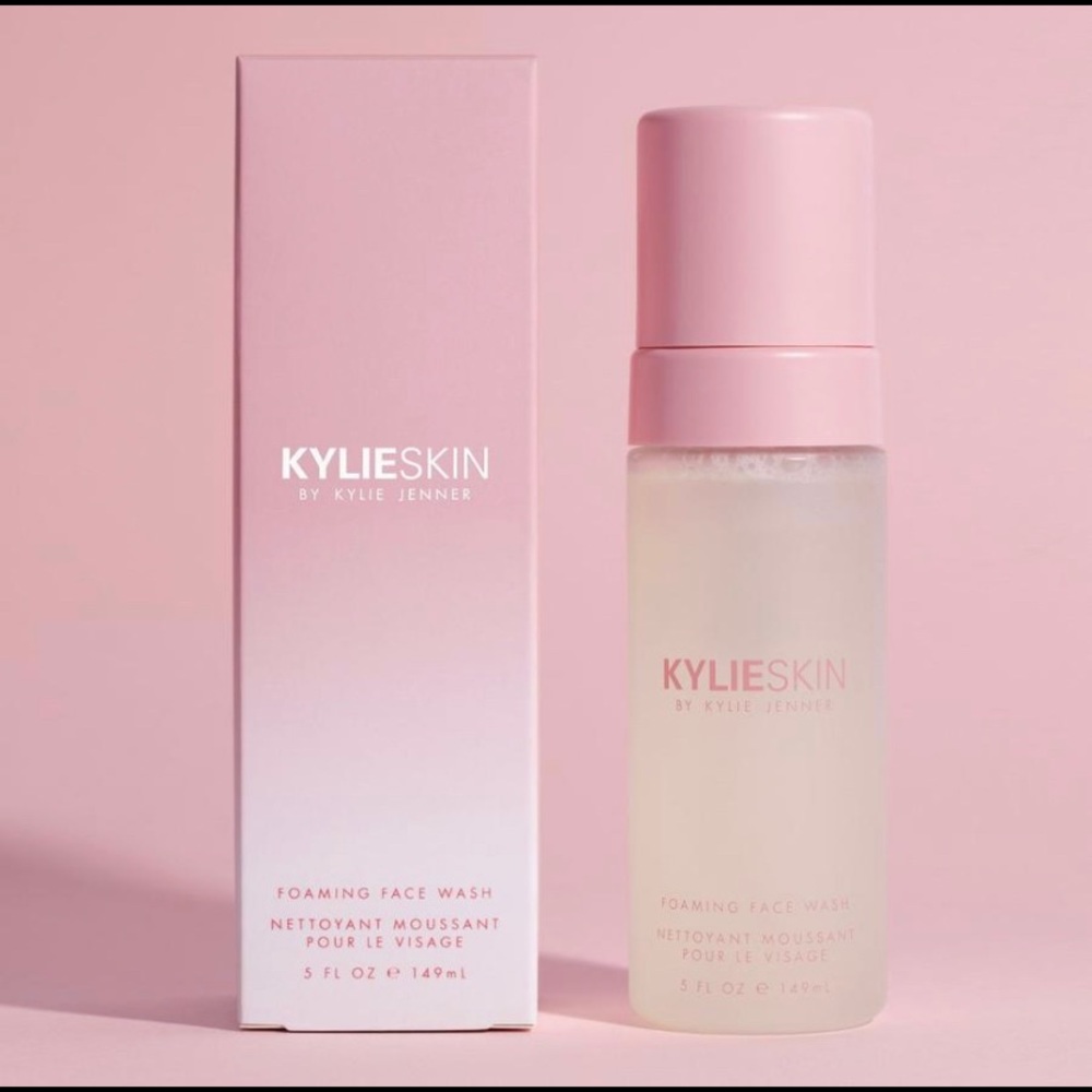 Kylie Skin Foaming Face Wash